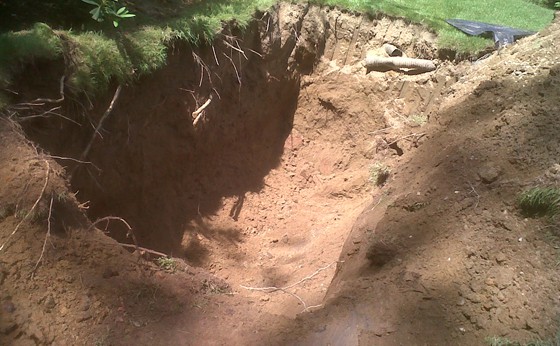 Tank Grave from middle of yard with NO CONTAMINATION