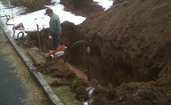 1000 gallon removal next to a driveway